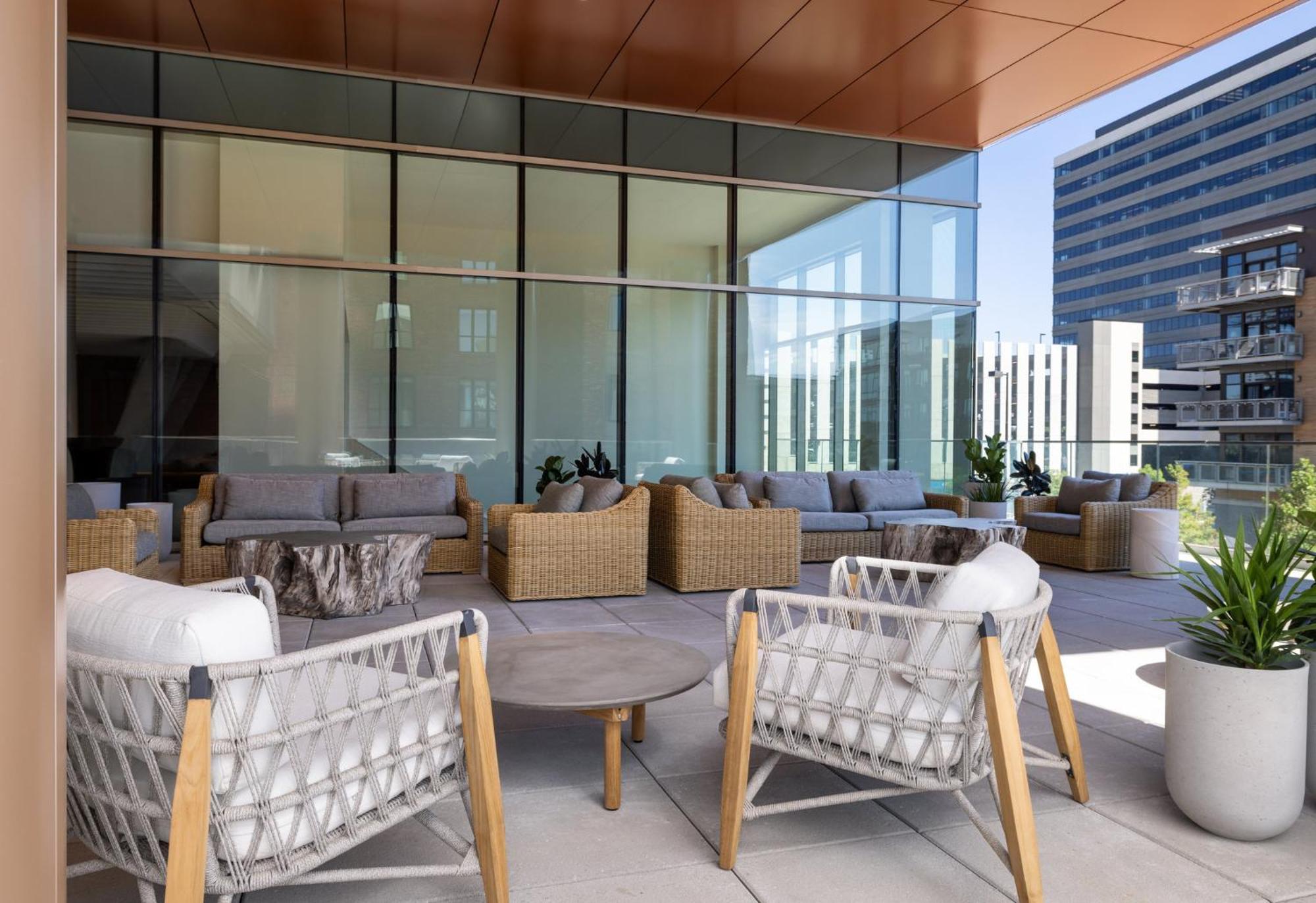 Kimpton Claret Hotel By Ihg Denver Exterior photo